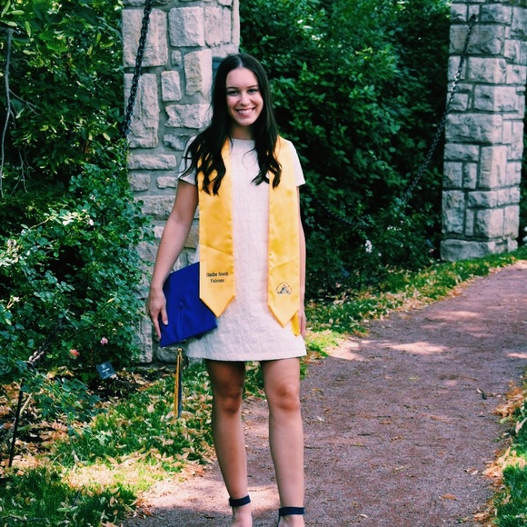 thanks to @champagneboheme for the dress!!! - Picture 2 of 5